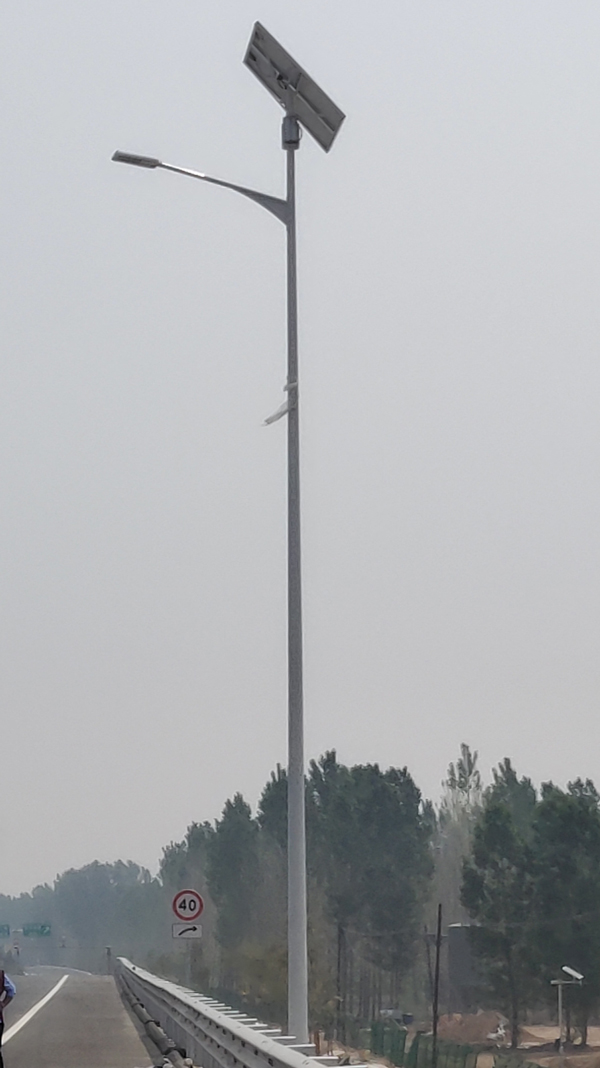太阳能路灯